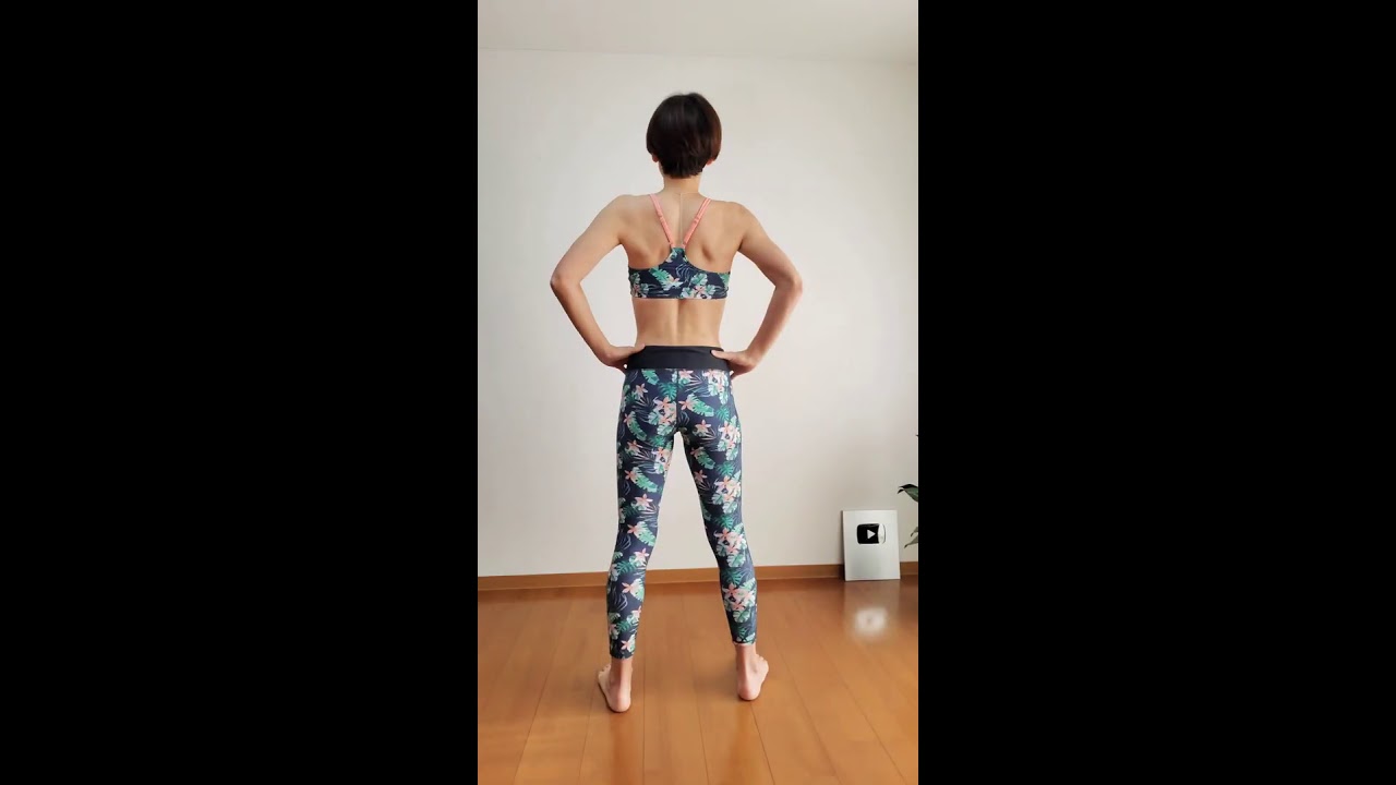 猫背を治すだけで、くびれます！50代60代も痩せる♪　 #Shorts img